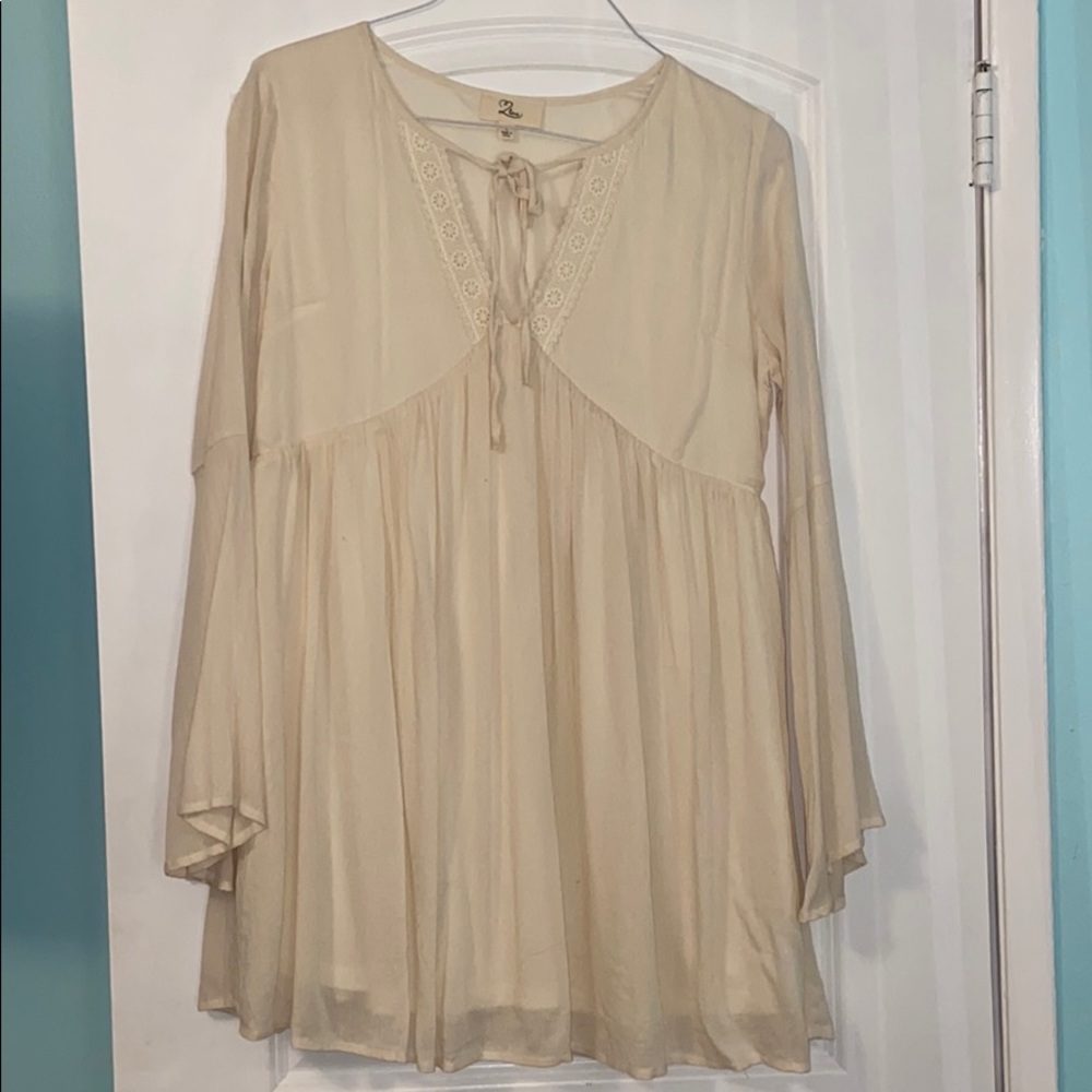 Never worn - Cream colored long belle sleeve dress